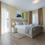 Villa Loki Luxury In Tradition Lasci