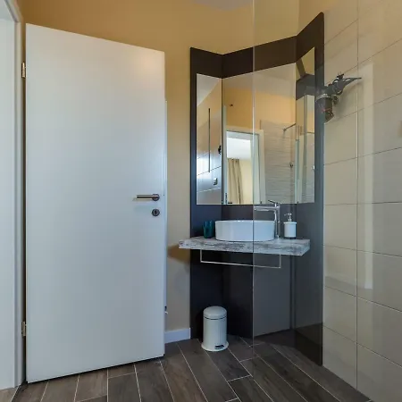 Loki Luxury In Tradition Villa Lasci