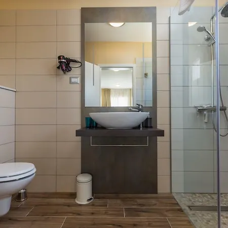 Loki Luxury In Tradition Villa