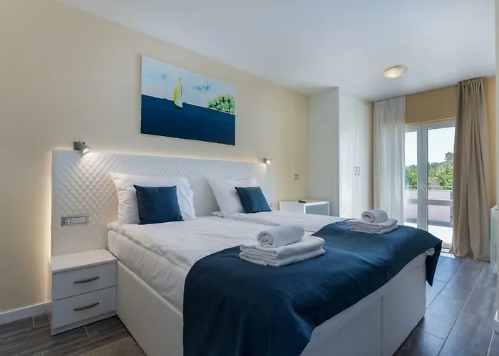 Loki Luxury In Tradition Villa