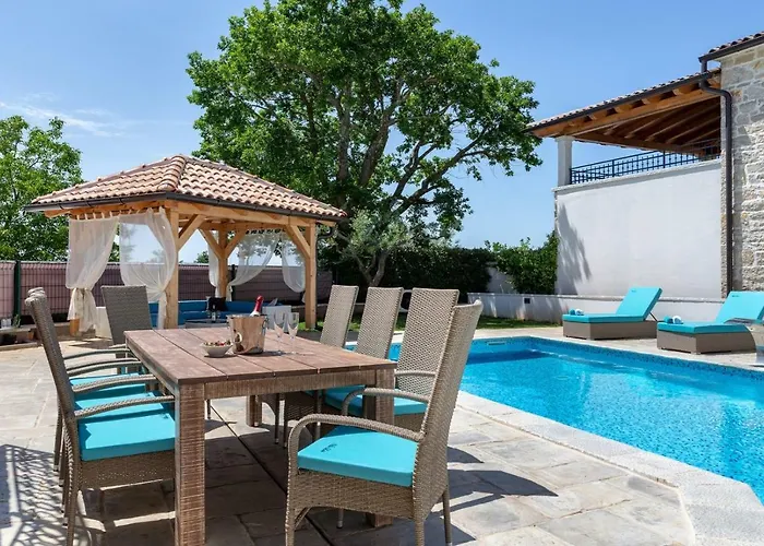 Loki Luxury In Tradition Lasci