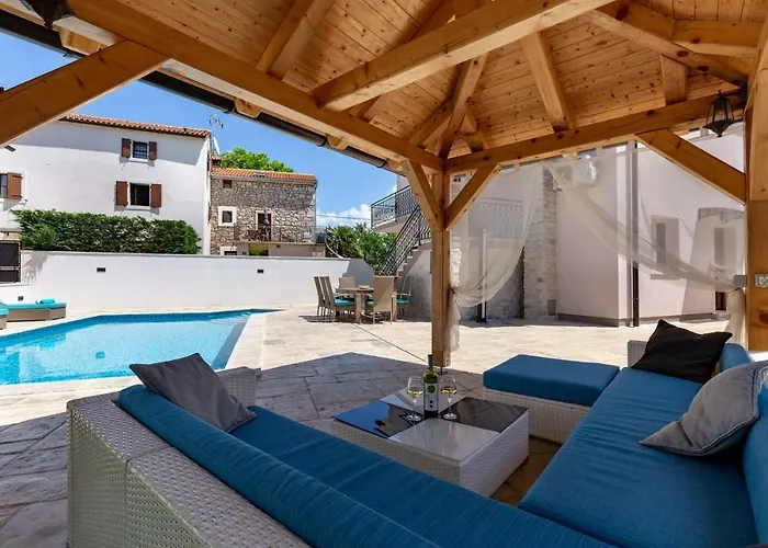 Loki Luxury In Tradition Villa *