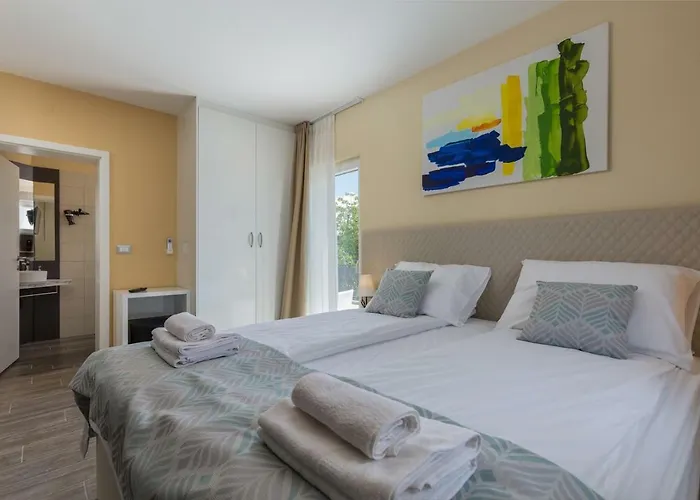 Loki Luxury In Tradition *