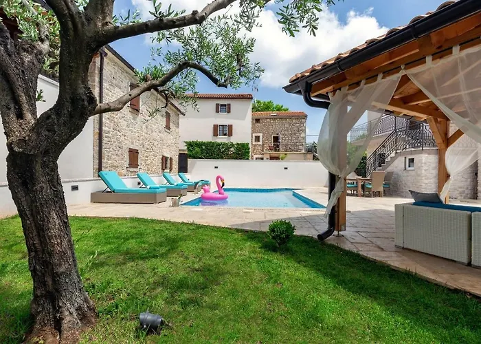 Loki Luxury In Tradition Villa *