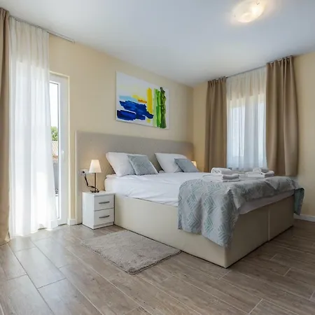 ヴィラ Loki Luxury In Tradition Lašći