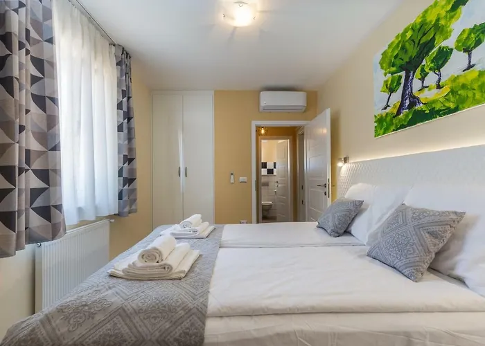 Loki Luxury In Tradition Villa